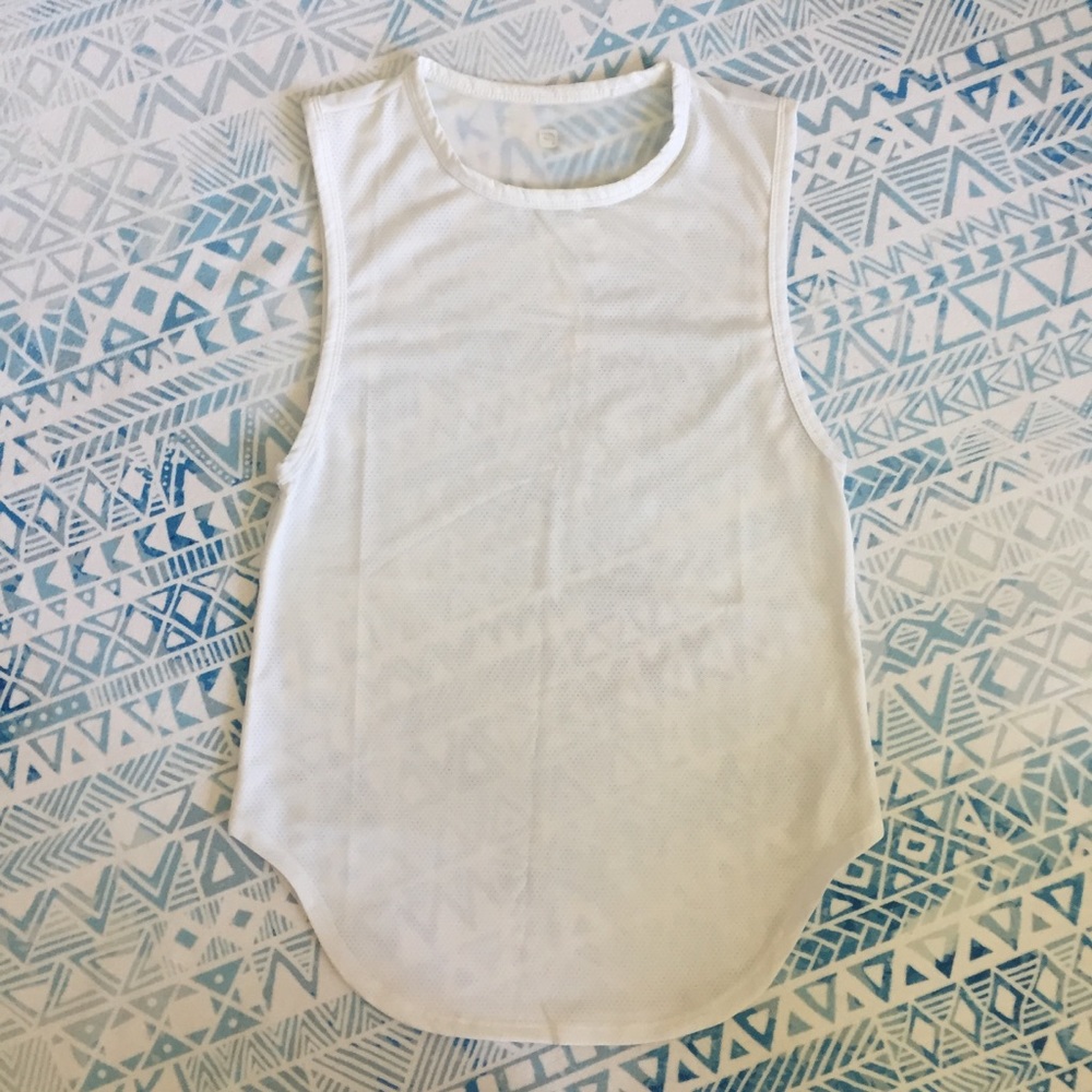 Fabletics Trisha Tank - Picture 2 of 7